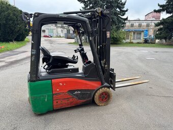 Vysokozdvižný vozík Linde - E16-02 rok 2016, elektrický - 9