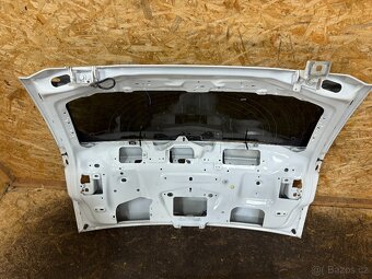 PÁTÉ DVEŘE KUFRU LAND ROVER DISCOVERY SPORT 2017 - 9