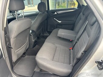 Ford Mondeo 2.2TDCi 129kW Titanium Facelif - 9