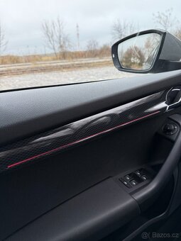 Škoda Octavia RS combi 2.0 TFSI manuál, 120.000km, 2018, DPH - 9