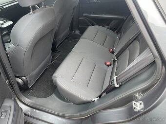 Prodám MG4 Electric r,v,12/2022 125 KW baterie 54 KWh DPH - 9