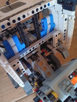 Lego Technic Mercedes - 9