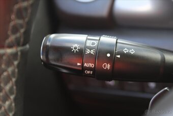 Suzuki Vitara 1.6 VVTI AUTOMAT ELEGANCE ČR (2015) - 9
