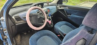 Lancia Ypsilon 1,2i - 9