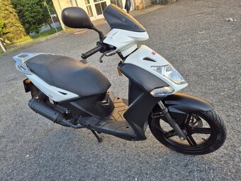 Skutr Kymco agility 50 city - 9