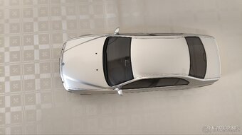 Model BMW M5 E39 1:18 Otto mobile ( OT747 ) - 9