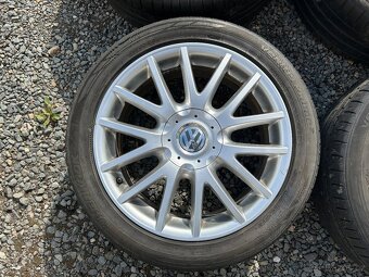 Alu orig letni sada Volkswagen GT 5x112 7J ET54 225/45 R17 - 9