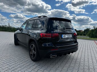 Mercedes-Benz GLB - 9