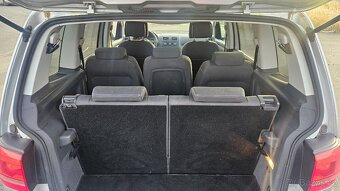 VW TOURAN 1.6 TDI 7MIST - 9