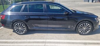 Škoda superb 20.Tdi 140 Kw rok.2015 - 9