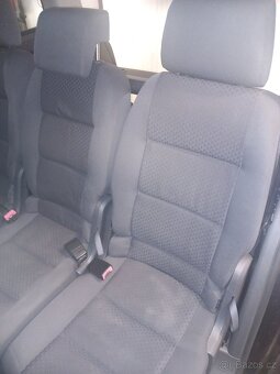 Volkswagen touran - 9