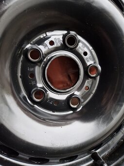 5x112 r15 kola disky golf octavia vw skoda 195 65 15 zimni - 9