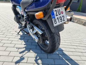 Suzuki Inazuma 750 - 9