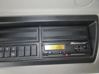 RENAULT MIDLUM KONTEJNER 5.2T NOSNOST - 9