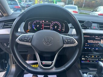 Volkswagen Passat 2022 - 9