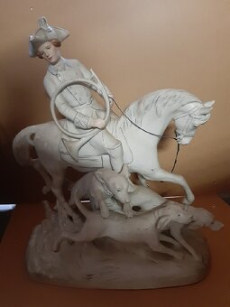 lovec na koni se psy DUX - 9