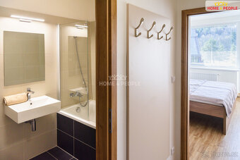 Krásný apartmán 2+kk ve Všemině o výměře 46 m² + sklep a ter - 9