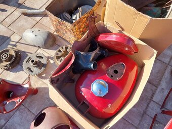 Jawa 175, 250 kyvacka, panelka - nahradni dily - 9