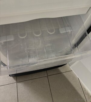 Kombinovaná lednička s mrazákem Ardo CO 2610 Black - 9