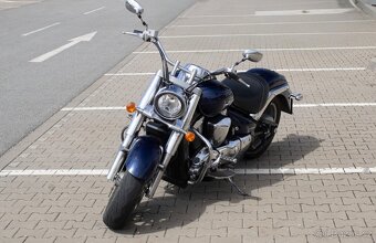 Suzuki VLR 1800 Intruder - 9