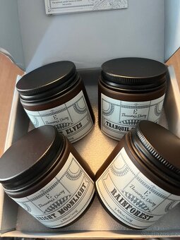 Dárková krabička se 4ks svíček - 9