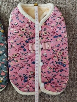 Nové oblečky pro malého psa - 9