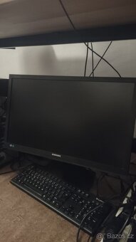 Kompletní PC s Intel i5 s monitorem 24" - 9