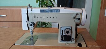 šicí stroj Lucznik 438 ( elektrický pohon) - 9