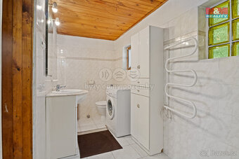 Prodej rodinného domu 5+kk, pozemek 1802 m², Nezabudice - 9