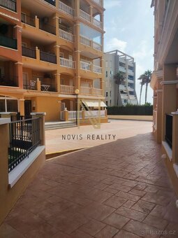 Prodej, apartmán 2+1, 60 m² s terasou a bazénem, Torrevieja - 9