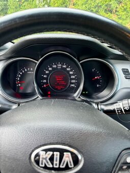 Kia Ceed SW 1.6 GDI Benzin - 9