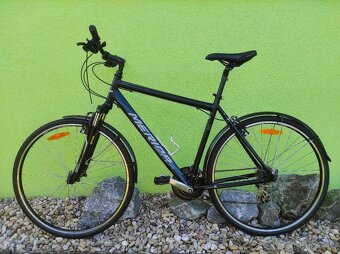 Značkové trekové kolo Merida Crossway 28"/21,5" - 9