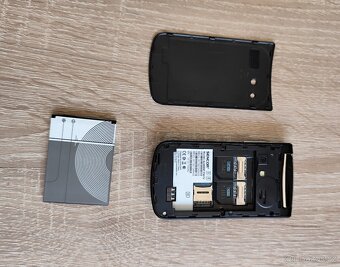 TLAČÍTKOVÝ MOBILNÍ TELEFON SENCOR ELEMENT P031V - 9