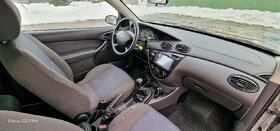 Ford Focus Coupe 1.4.16V 2004 - 9