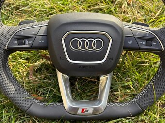 AUDI ZKOSENY VYHRIVANY VOLANT - 9
