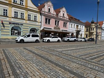 Mercedes E w213 sedan 4matic amg line - 9