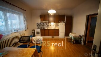Prodej rodinné domy 5+1, CP 723 m2 - Pasohlávky - 9