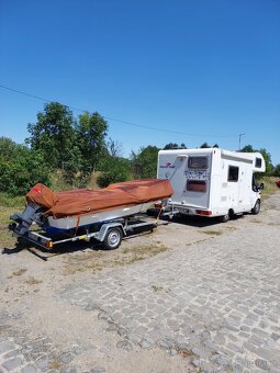 Loď Elan - 9