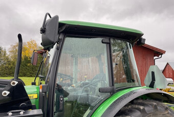 John Deere 5070 M - 9