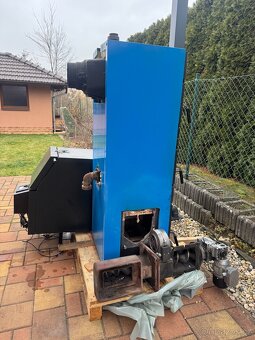 Buderus Logano G221-25A levý na tuhá paliva - 9