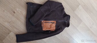 Oblečení dámské - 9