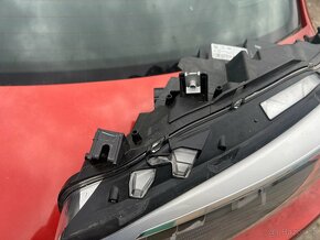 BMW 1er F20/F21LCi Levé světlo LED 8739571 Black - 9
