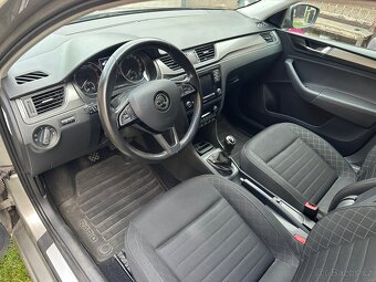 Škoda Rapid - 9