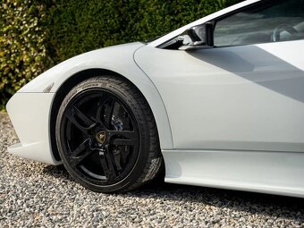 Lamborghini Murciélago LP 640 V12 - 9