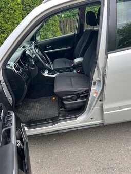 SUZUKI GRAND VITARA 2.0 benzin 4x4 BEZ KOROZE - 9