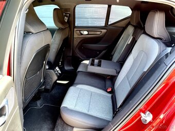 Volvo XC40 2.0 B3, CZ, záruka do 8/2027 - 9