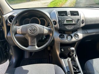 Toyota Rav4 2,2 D-4D - 9