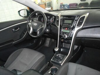 Hyundai i30 1,6 CRDi 110 - 9