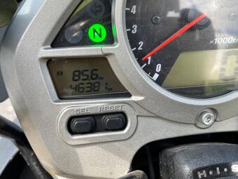 Honda CB600F Hornet - 9