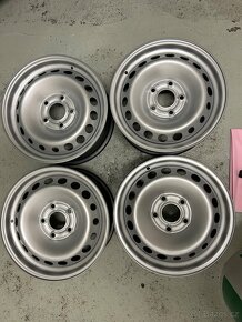 RENAULT 6,5J 15, 5x114,3 ET 43, průměr 66 - 9